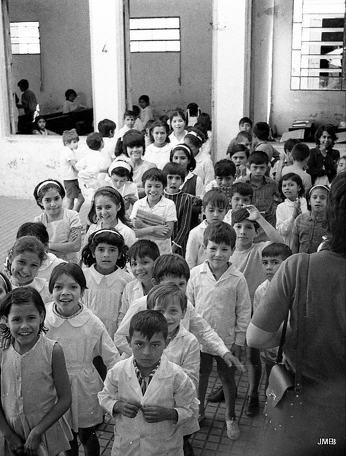 AÑO 1971 - BLANCO Y NEGRO - VIDA CAMPESINA EN PARAGUAY (JOSÉ MARÍA BLANCH)